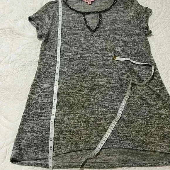 Juicy‎ Couture Gray Burnout Beaded Top Small - Picture 4 of 6
